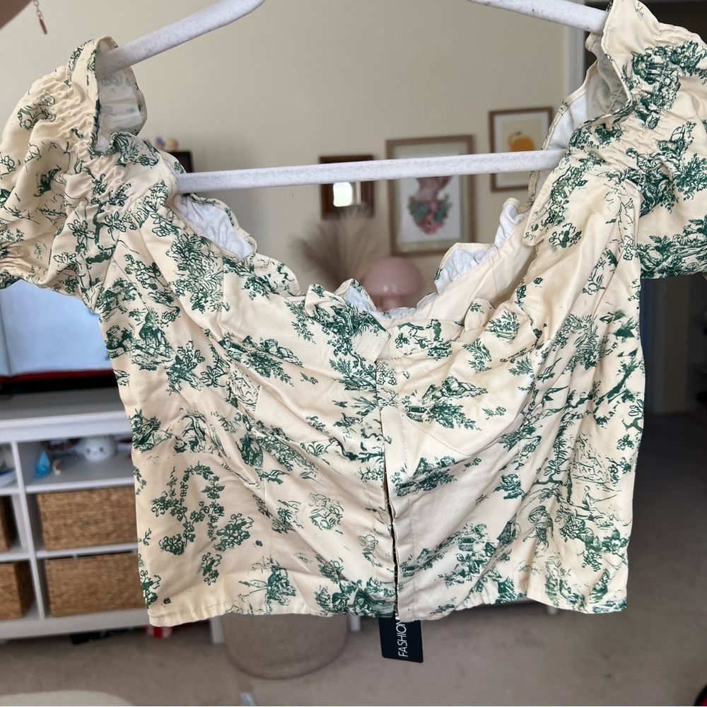 Fashion Nova Green and Cream Off-Shoulder Blouse